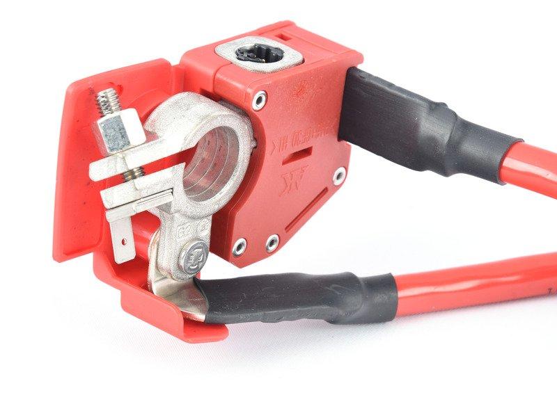 Плюсовой провод аккумуляторной батареи