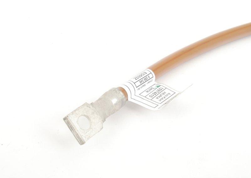 Минусовой провод аккумуляторной батареи