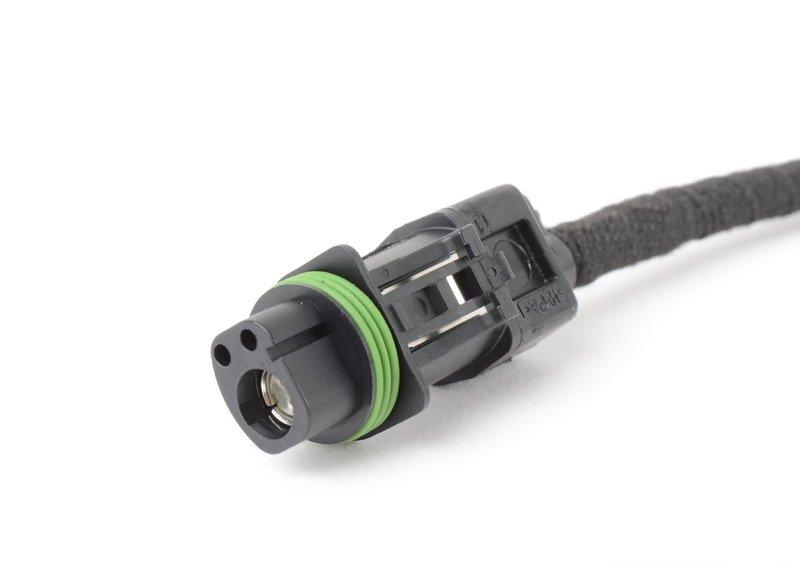 Трубопровод HSD, нар. зеркало зад. вида