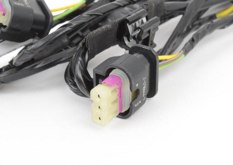 Жгут проводов задней части автомобиля