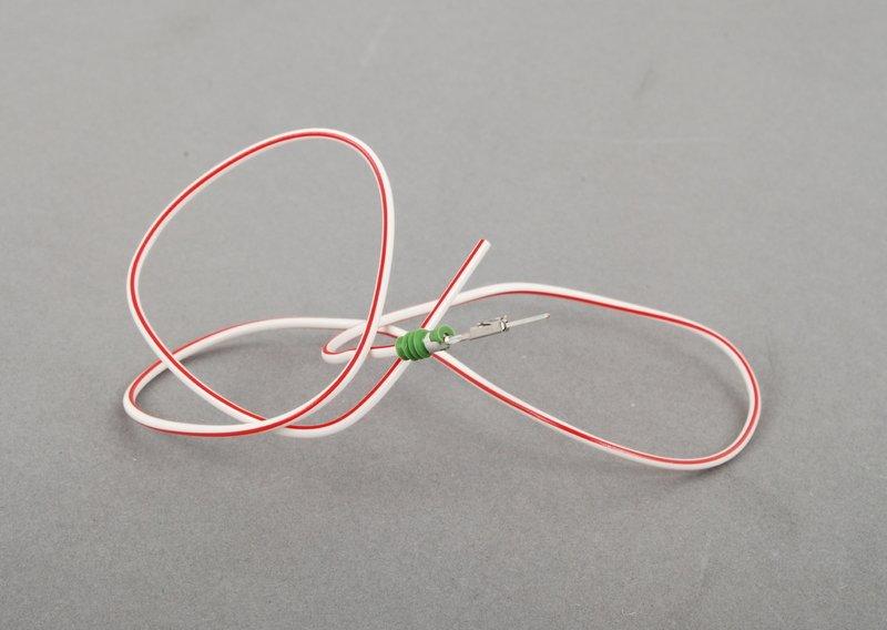 Контактный штырь