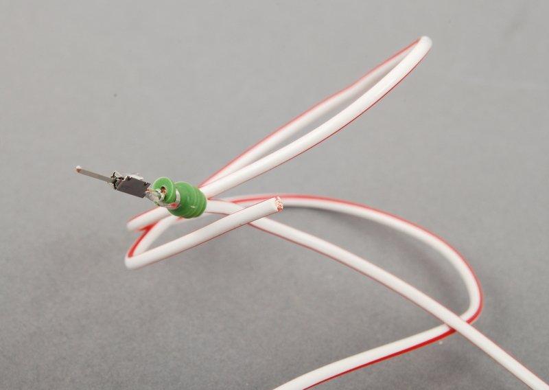 Контактный штырь