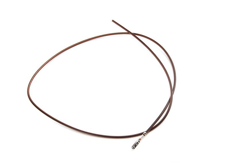 Гнездовой контакт MQS с кабелем