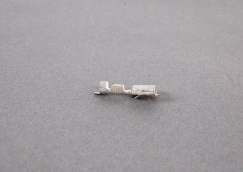 Гнездо плоского разъема