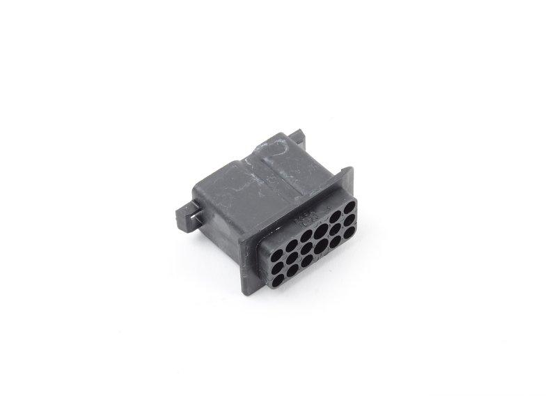 Корпус вилки разъема блока предохранит.