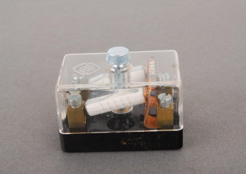 Блок предохранителей