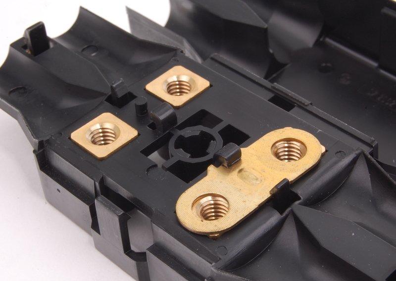 Двойная предохранительная розетка