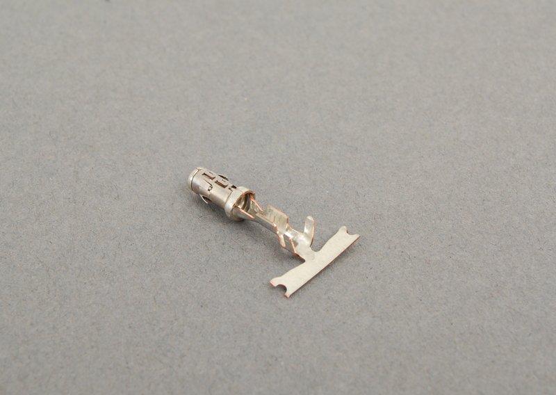 Гнездовой контакт 2.5