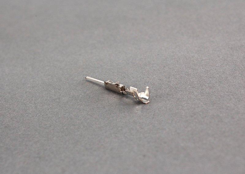 Штыревой контакт MQS ELA