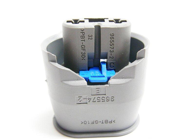 КОРПУС ШТЕПСЕЛЬНОЙ РОЗЕТКИ. СЕРЫЙ