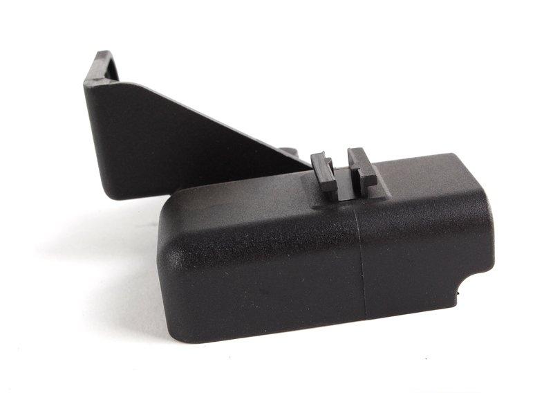 Кронштейн вывода плюса аккумулятора B+