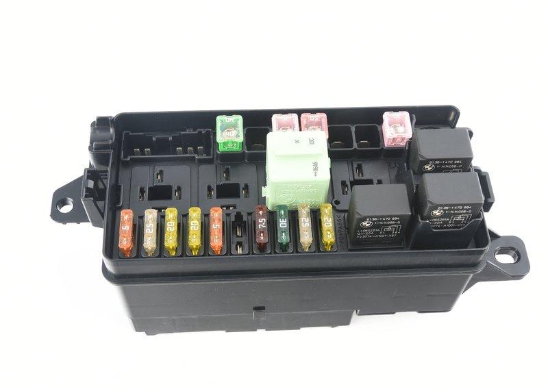 Блок предохранителей