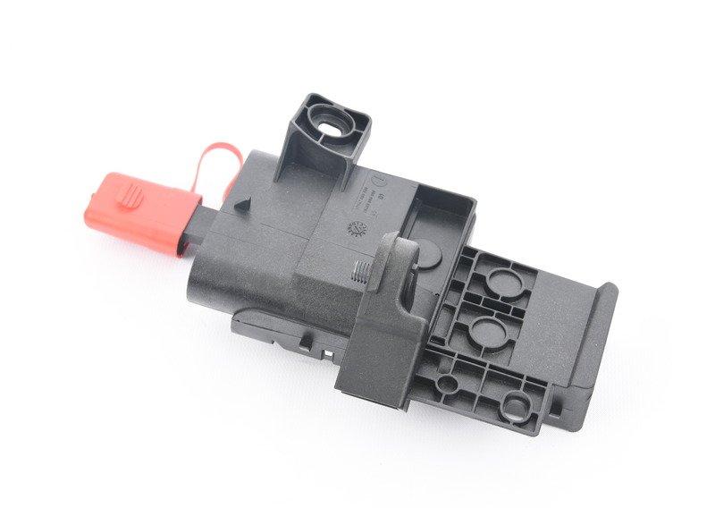 Вывод плюса аккумулят. в моторном отсеке