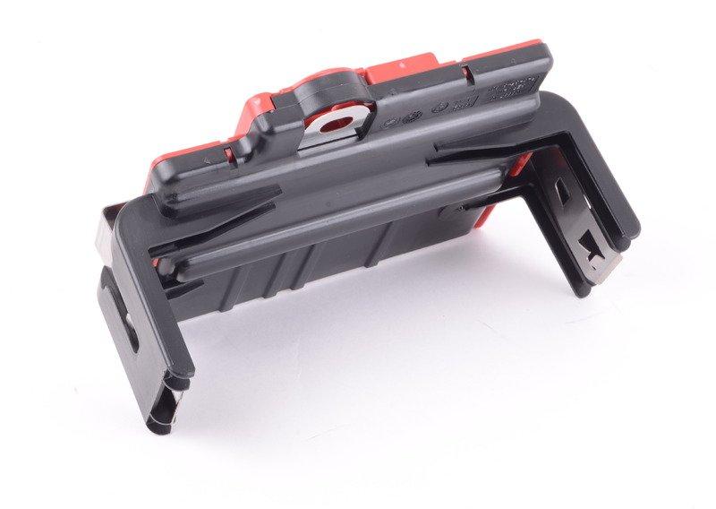 Монтажный блок с предохранителем