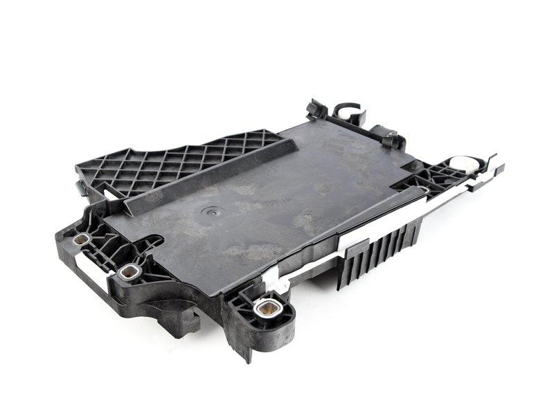 Кронштейн аккумуляторной батареи