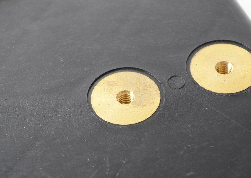 Базовая пластина