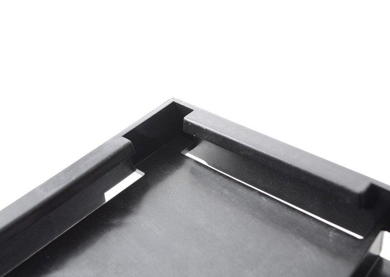 Базовая пластина