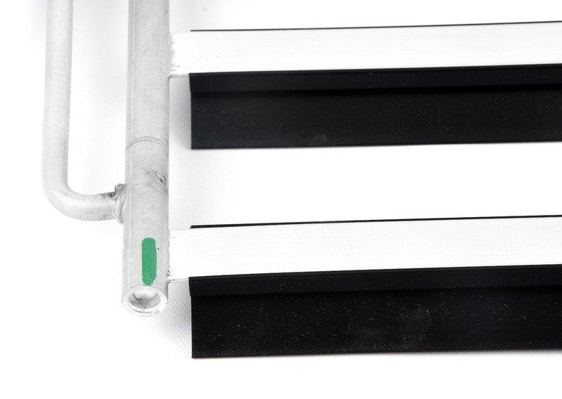 Радиатор высоковольтного накопителя