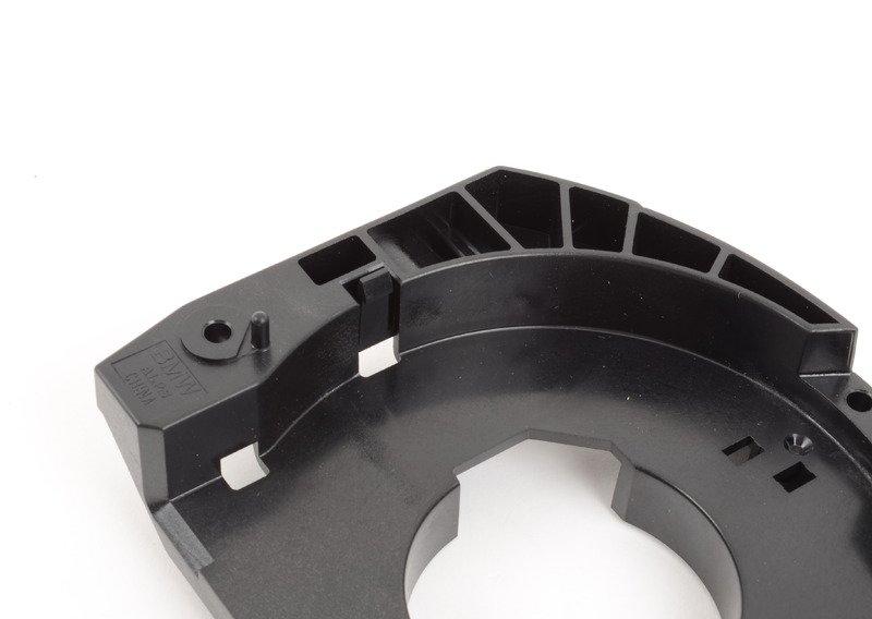 Коммутационный центр в рулевой колонке