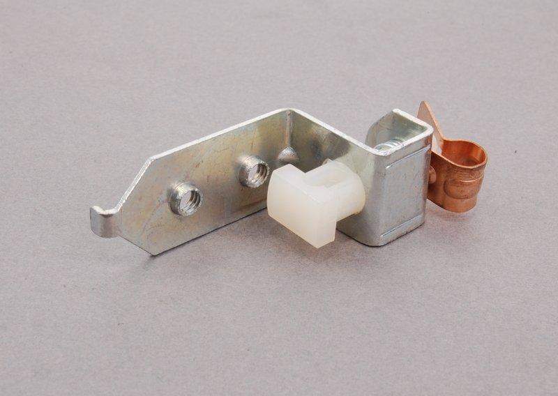 Выключатель контр.лампы стояноч.тормоза