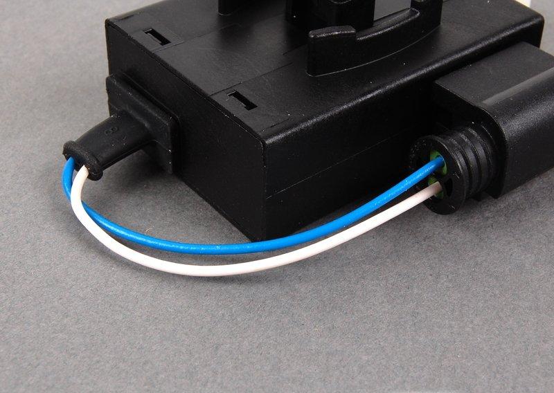 Выключатель регулировки угла наклона фар