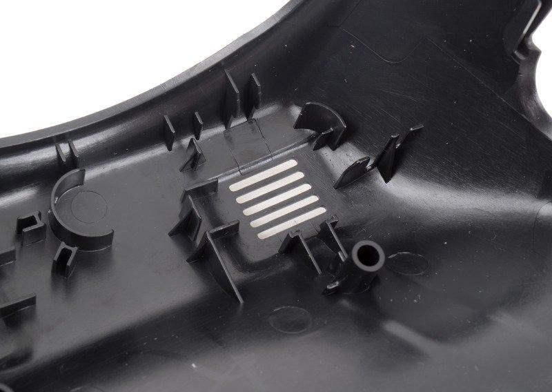 Верхняя облицовка рулевой колонки