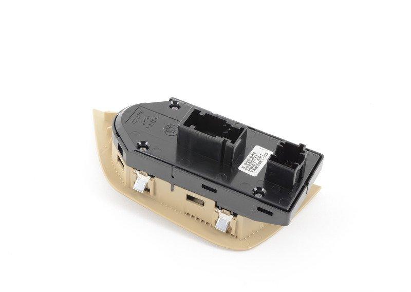 Выключатель стеклоподъемника/зеркала