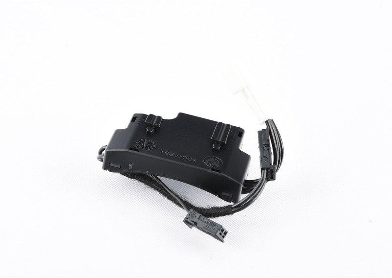 Электронный блок в рулевом колесе