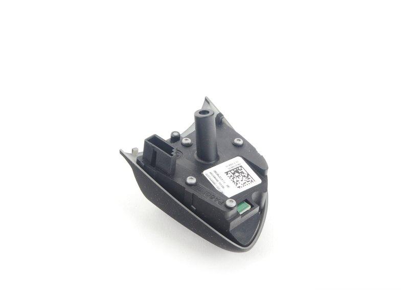 Выключатель на м/ф рулевом колесе Л