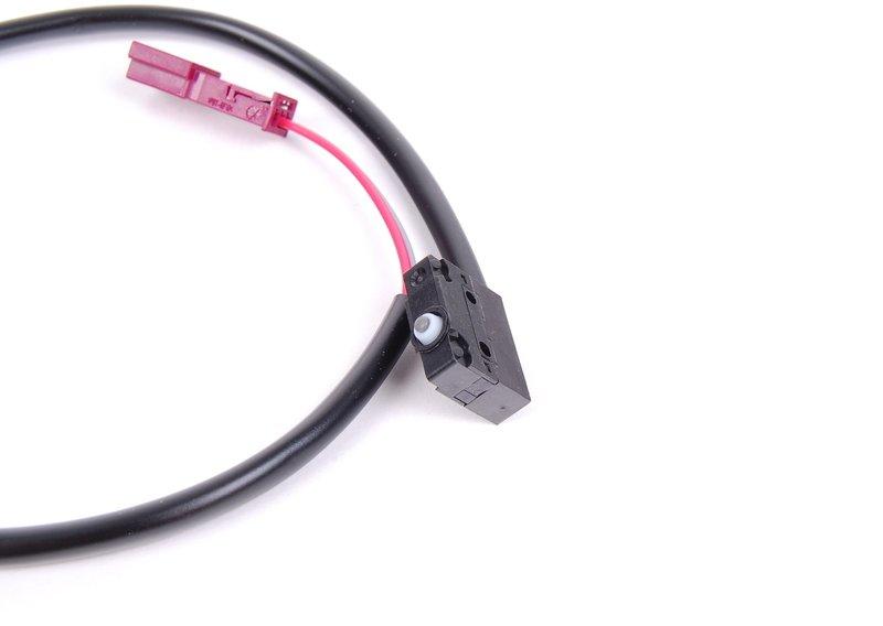 Микровыкл.запорн.мех-ма крышки багажника