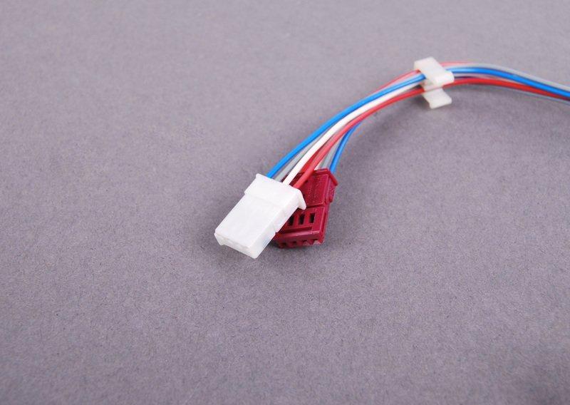 Соединительный провод выключателя