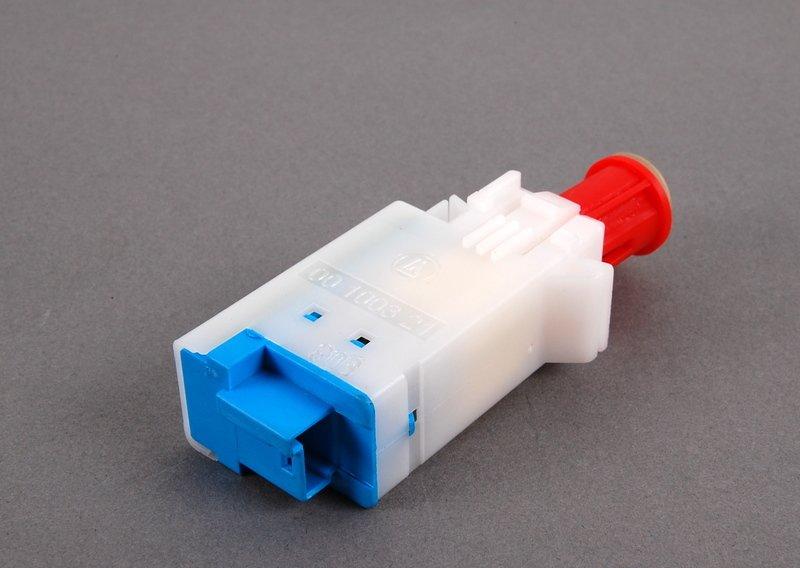 E53 концевик педали сцепления