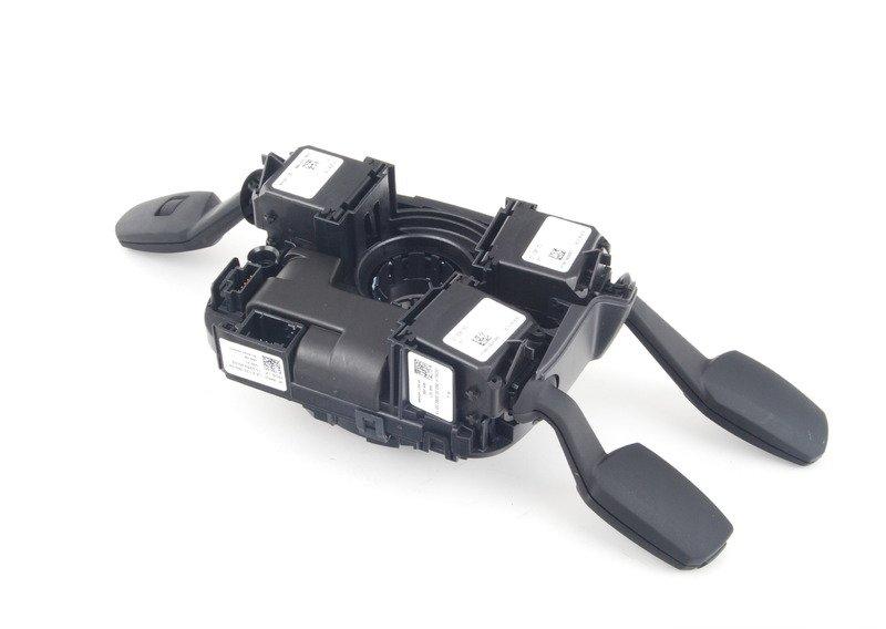 Коммутационный центр в рулевой колонке