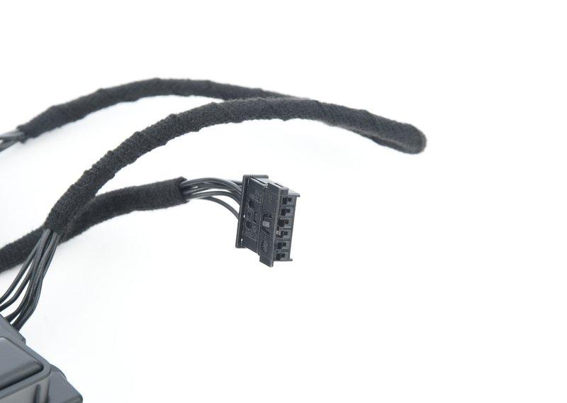 Переключатель на м/функц.рулевом колесе