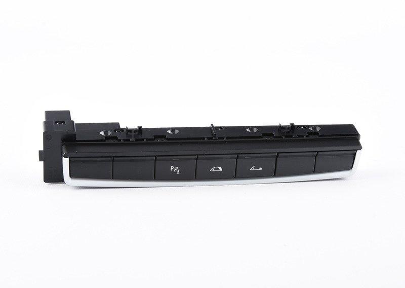 Блок переключателей в центр.консоли