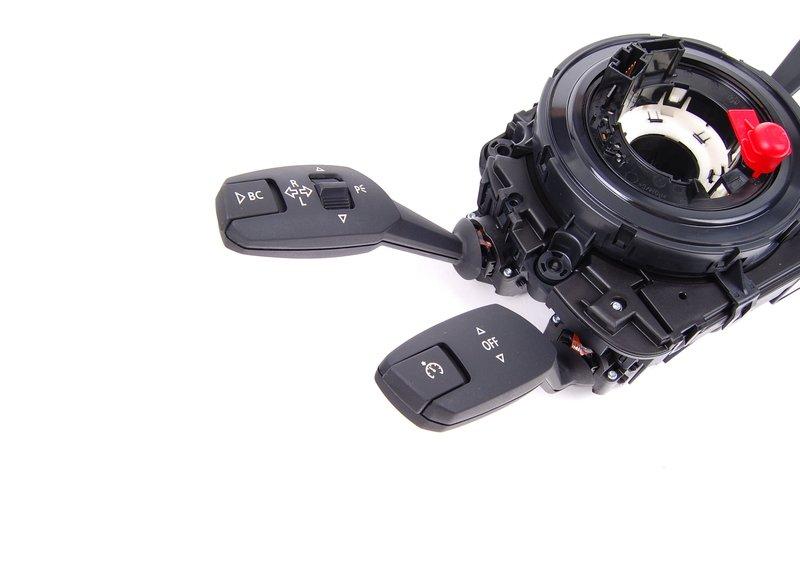 Коммутационный центр в рулевой колонке