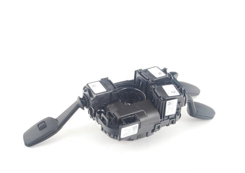 Коммутационный центр в рулевой колонке