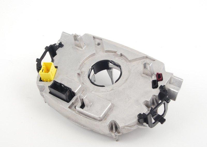 Коммутационный центр в рулевой колонке