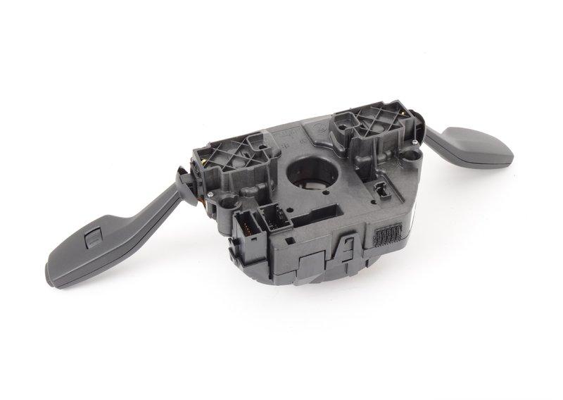 Коммутационный центр в рулевой колонке