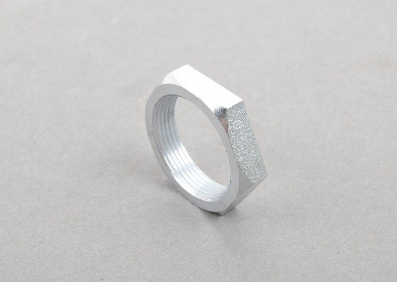 Гайка шестигранная