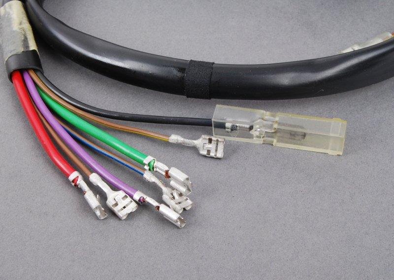 Выключатель зажигания и стартера