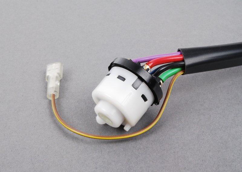 Выключатель зажигания и стартера