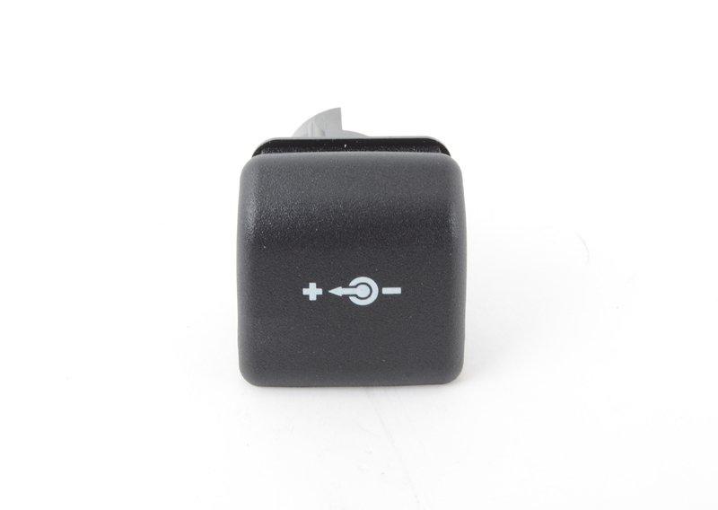 Крепление гнезда разъема