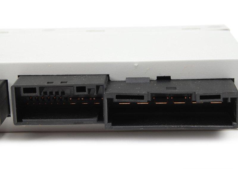 Блок упр.в задн. двери на стор. водителя