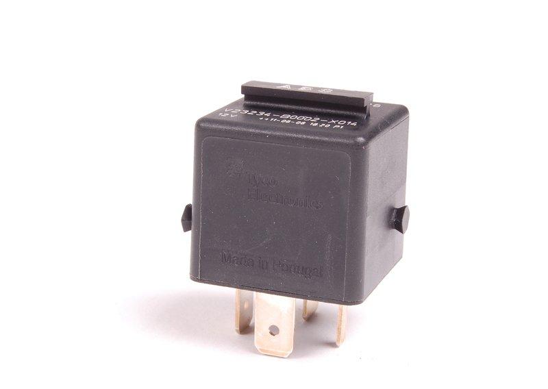 Реле с замыкающим контактом Schwarz