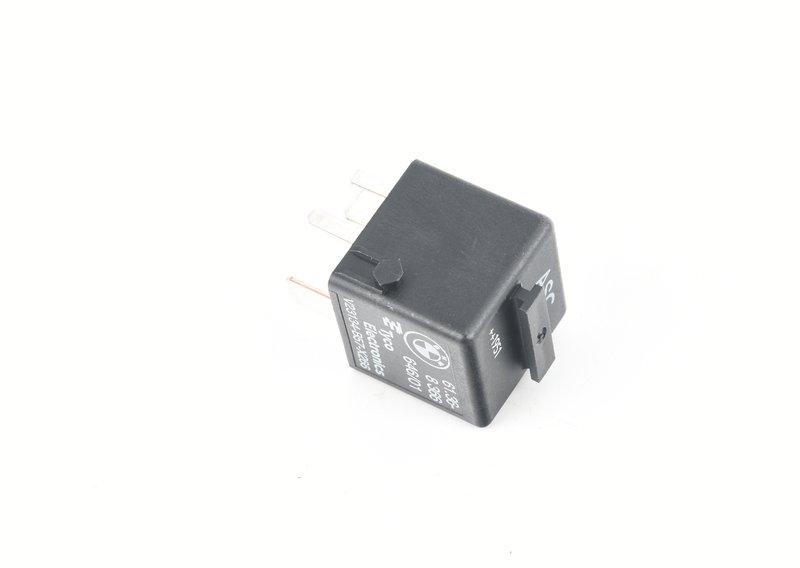 Реле со сдв.зам.контактом pastellorange