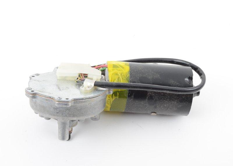 Электродвигатель стеклоочистителя