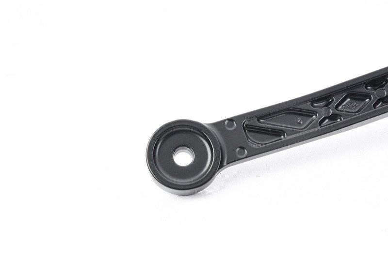 F15 рычаг стеклоочистителя правый