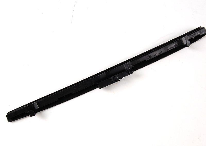 Спойлер щетки стеклоочистителя Л