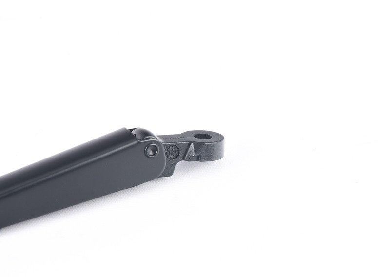 Рычаг стеклоочистит. заднего стекла Л